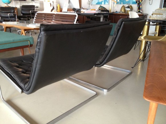 danish leather chairs 1 Zwei Ledersessel Kastholm