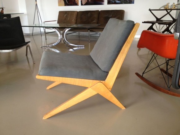 jeanneret scissor chair 3 Pierre Jeanneret Chair