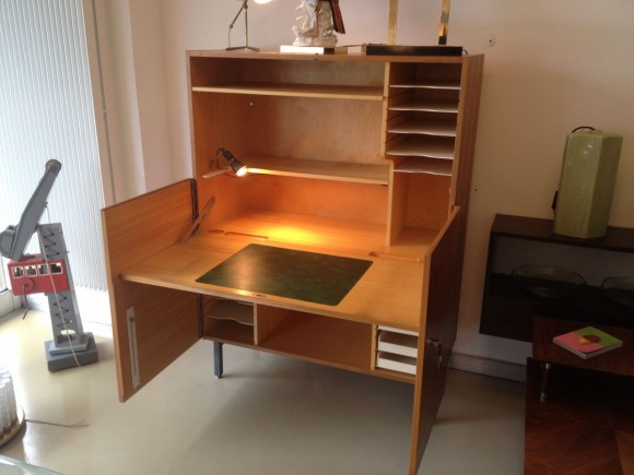 Kofferpult aus den 60er Jahren