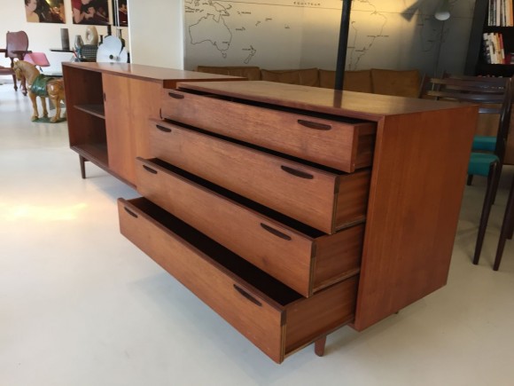 2 Sideboards von Kofod Larsen