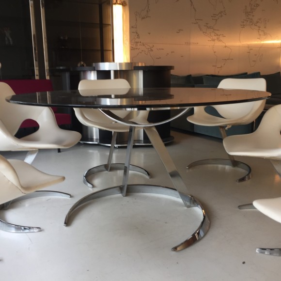 Boris Tabacoff Tisch und Stühle